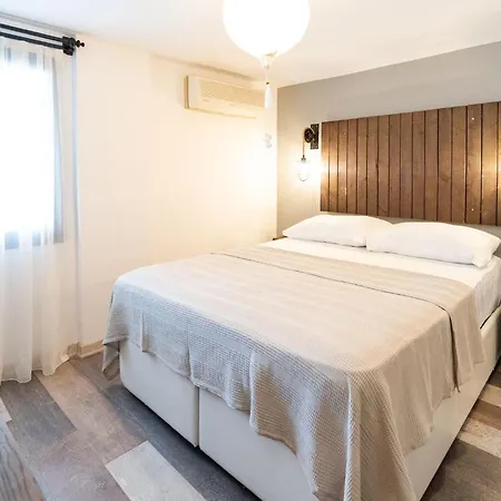 Nixie & - Adult Only Hotel